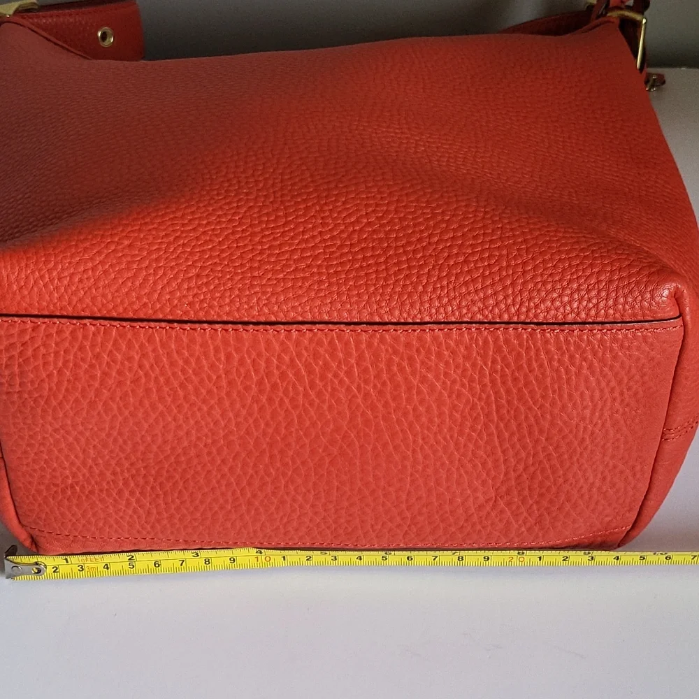 🌷Coach legacy Duffle Vermillion orange